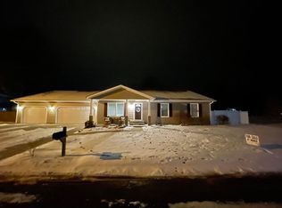 1267 Sunrise Ln, Breese, IL 62230
