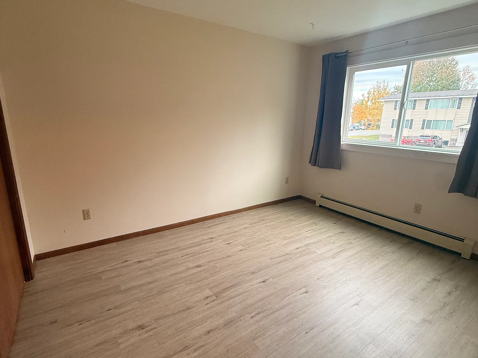 2 bed, $1,400 — Photo 4