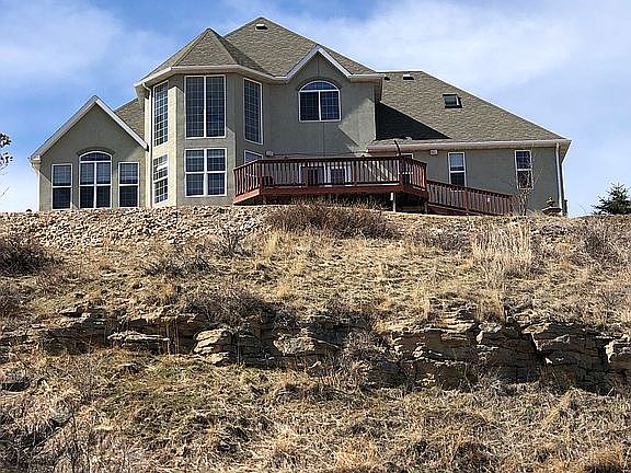 3rd image of 21 City View Ln