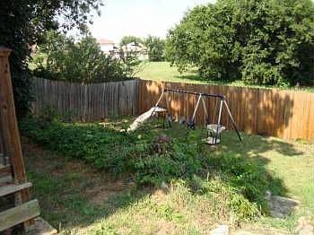 2nd image of 805 Meadowcreek Dr