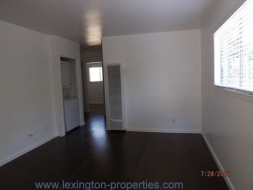 3rd image of 5706 North Ave