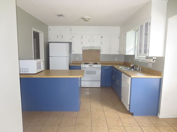 5th image of 1330 El Sereno Pl
