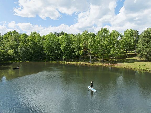 4th image of 3125 Carolina Country Club Rd