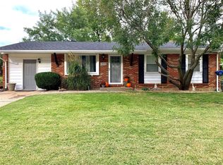 3330 Fleet Ln, Saint Charles, MO 63301