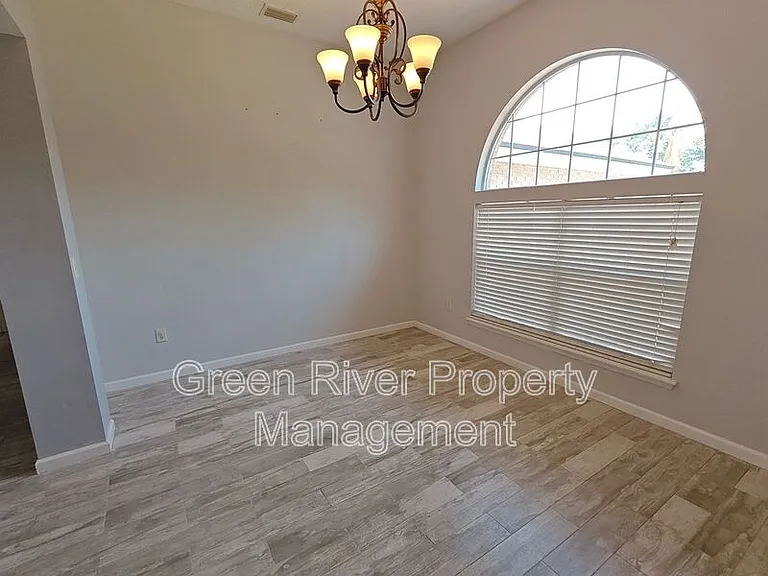 4371 Johns Cemetery Rd — Photo 9