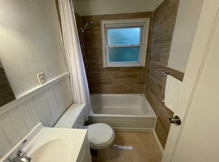 733B Broad Ave #733B, Ridgefield, NJ 07657