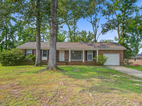 127 Cornell Dr, Ladson, SC 29456