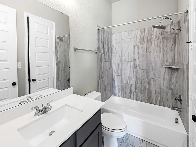 7327 Camden Crestwood Way — Photo 13