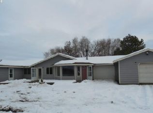 67074 West St, Bend, OR 97701