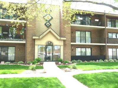 10312 S Keating Ave APT B4, Oak Lawn, IL, 60453