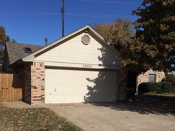 10505 Honeysuckle Lane - 4 Front_11142014