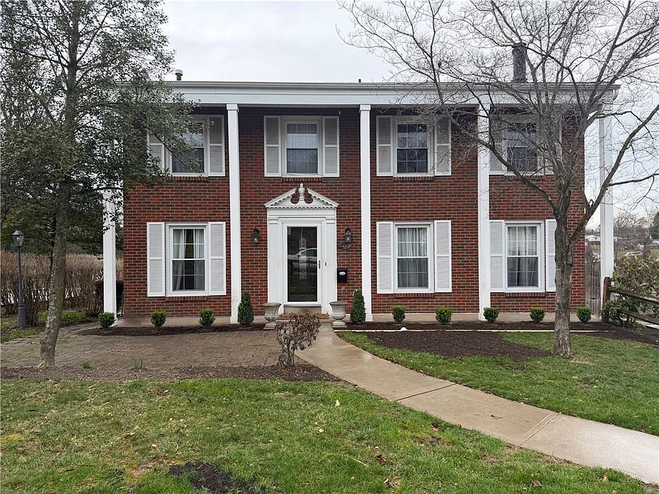 1st image of 213 New Hampshire Dr