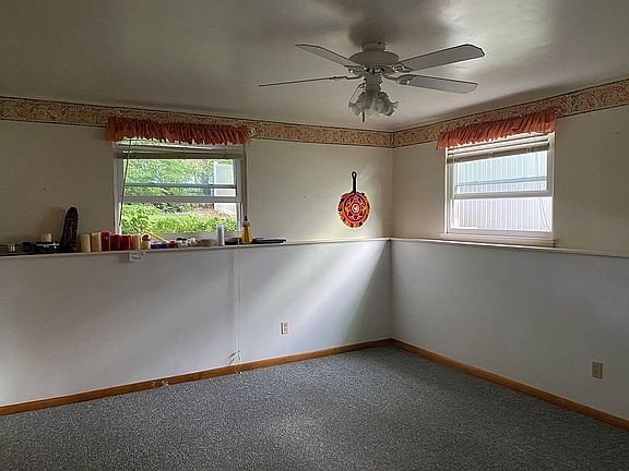 5th image of 707 Aline Dr