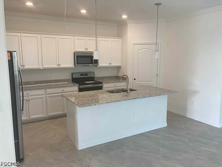 14499 Cantabria Dr — Photo 14