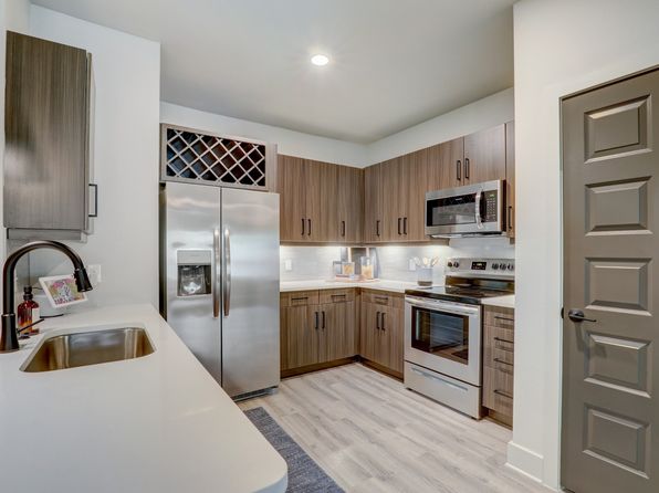 12520 Sunglow Blvd #4-208