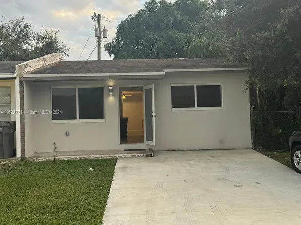 5460 SW 38th Ct, Hollywood, FL 33023