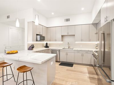 4322 Gentry Ave #104, Studio City, CA, 91604