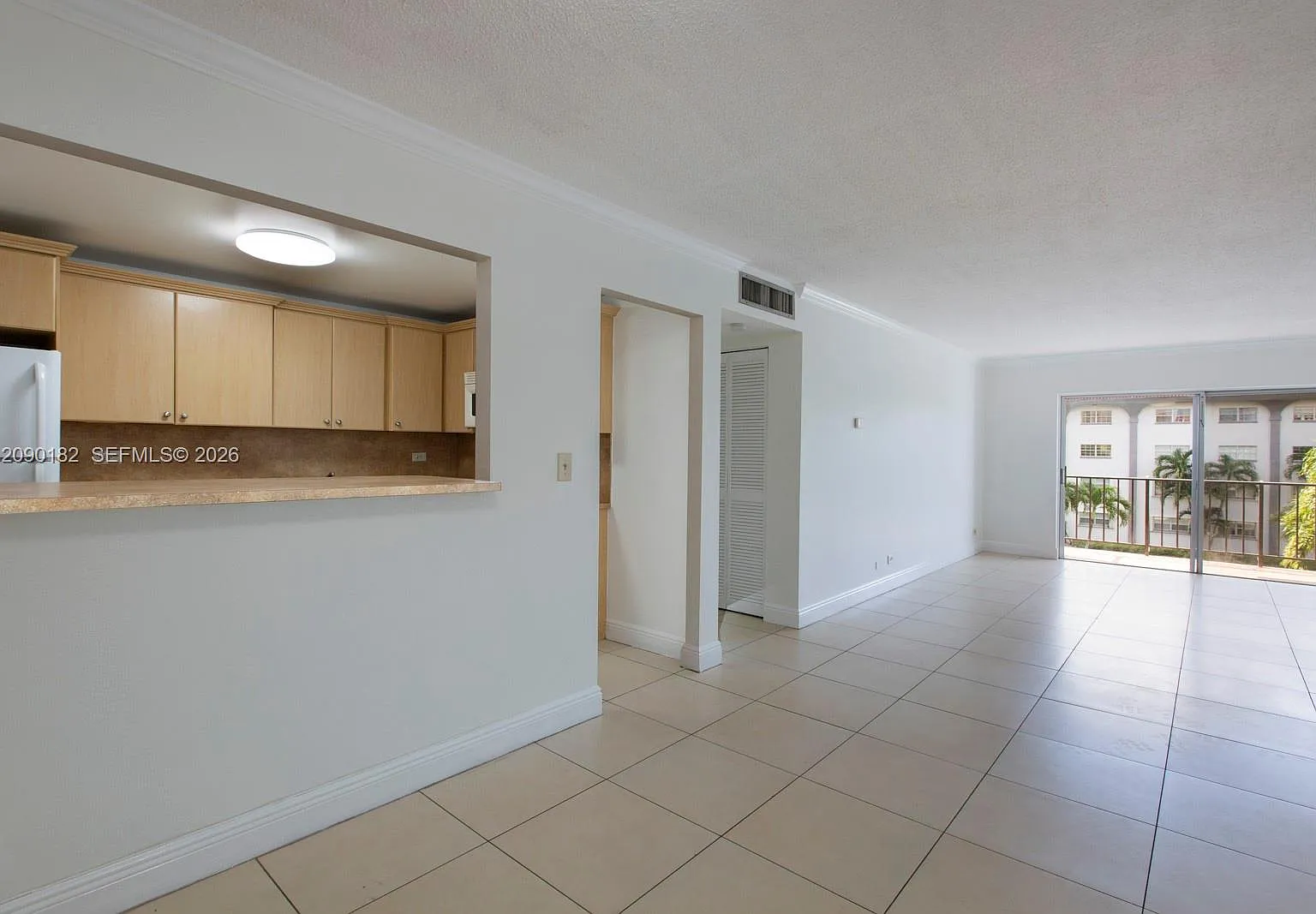 Granda Dadeland Condo — Photo 2