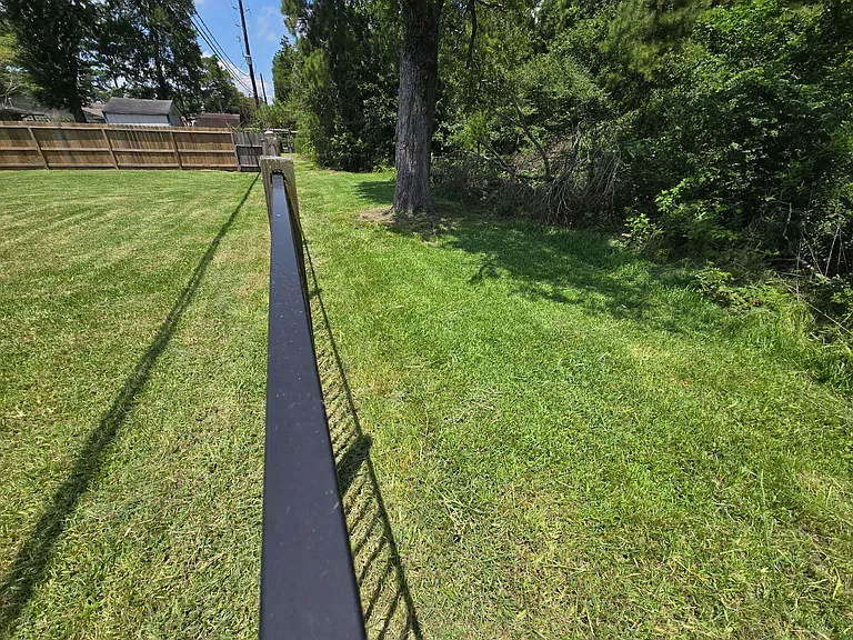 9819 Forest Hollow Dr — Photo 6