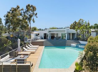 2406 Crest View Dr, Los Angeles, CA 90046