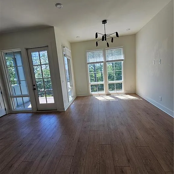 1294 Longreen Ter NW #2 — Photo 9