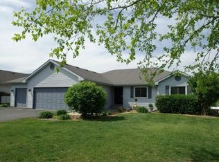5378 Hawkeye Trl, Machesney Park, IL 61115