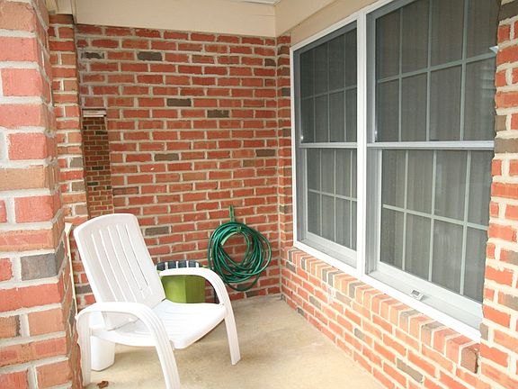 Porch area
