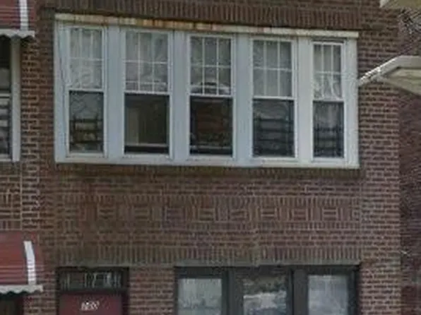 280 E 203rd St, Bronx, NY 10458