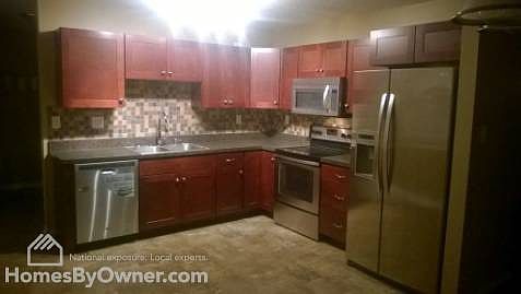 1st image of 342 Argyll Cir
