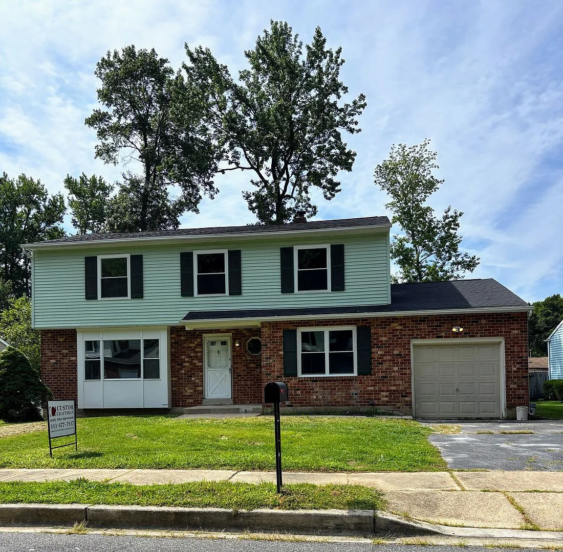 Remodeled 4bed/2Bth in Newark- Showing Sunday 9/6 9am-9:15am — Photo 1