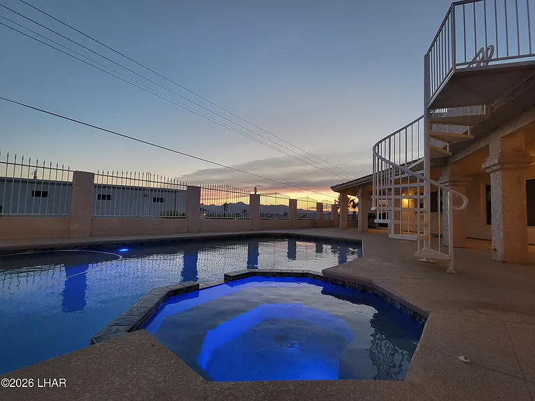 1776 Lear Bay — Photo 2