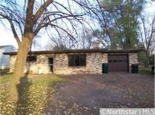 618 6th St N, Hudson, WI 54016