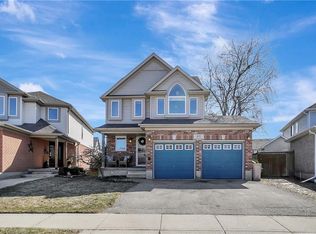 60 Northcliffe Cres, Cambridge, ON N3C4M7