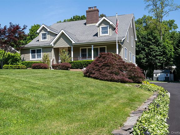 2nd image of 14 Mayfair Drive