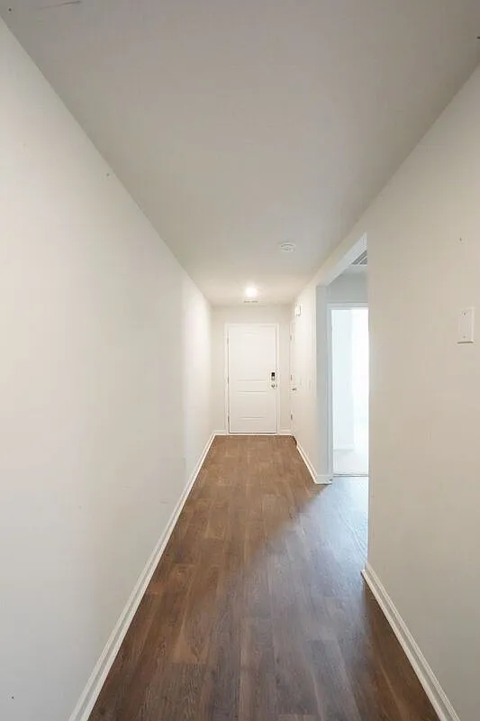 4 bed, 2.0 bath, 1774 sqft, $2,300 — Photo 4
