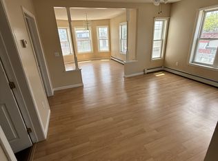 508 Central Ave #2, Pawtucket, RI 02861