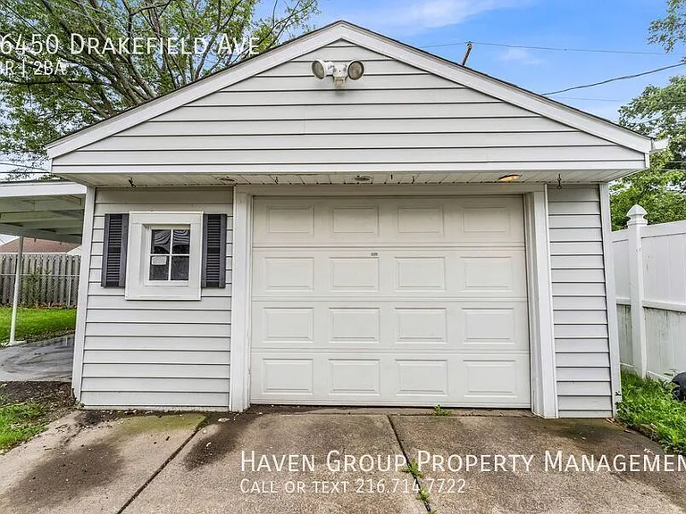 26450 Drakefield Ave — Photo 24
