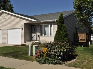 3327 7th St NW, Rochester, MN 55901