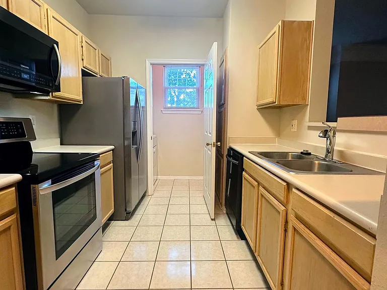 1600 Spring Gate Dr #2205 — Photo 2