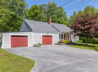 275 Tuttle Rd, Pownal, ME 04069