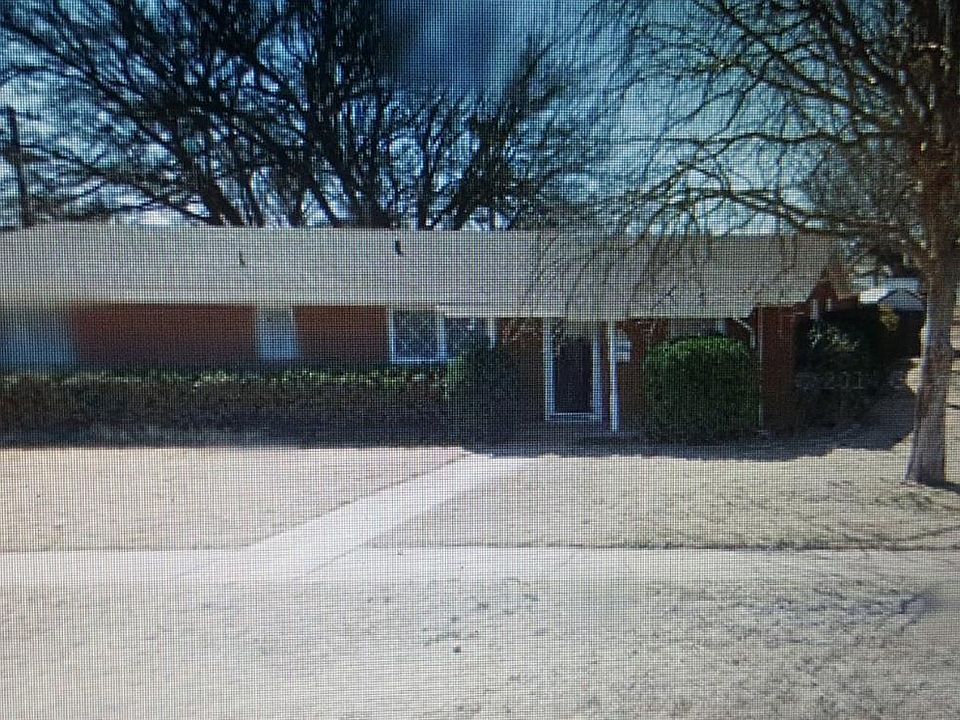 1st image of 1402 E Broadway St