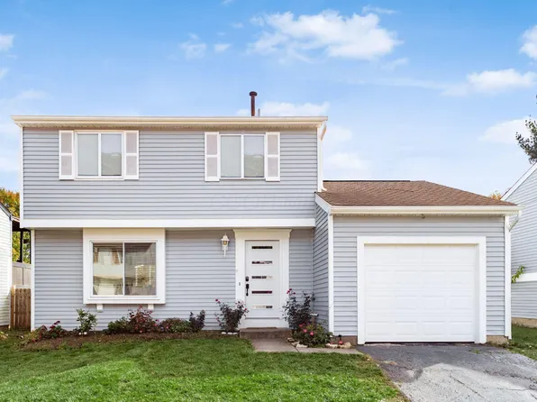 3090 Dewbourne Dr, Reynoldsburg, OH 43068