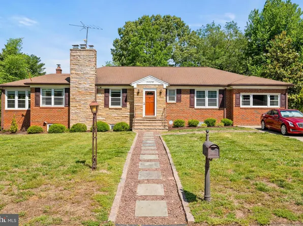 5408 Manchester Dr, Suitland, MD 20746