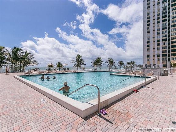 3rd image of 2201 S Ocean Dr APT 1502