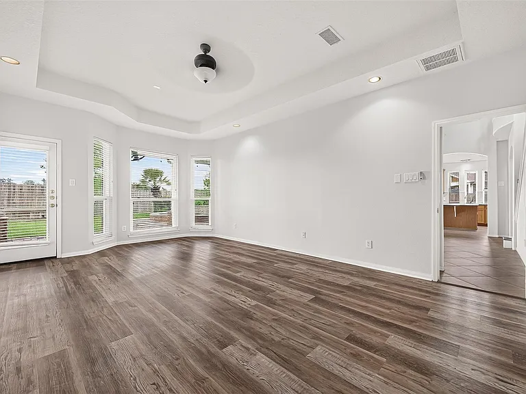 1415 Kennewick Ct — Photo 26