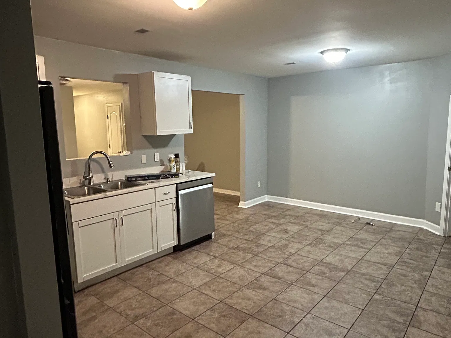 Nixon Way, La Vergne — Photo 2