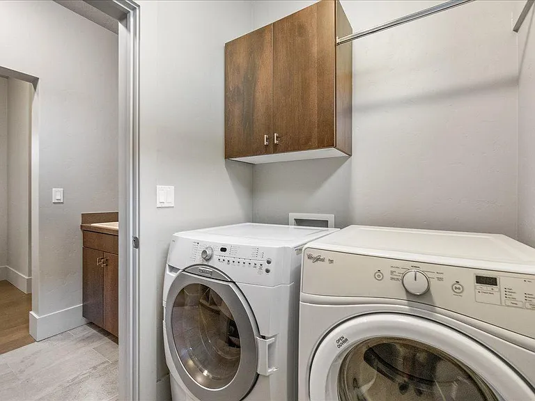 2758 S Honeycomb Way — Photo 36