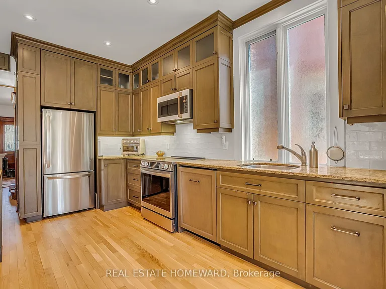 295 Wright Ave — Photo 9