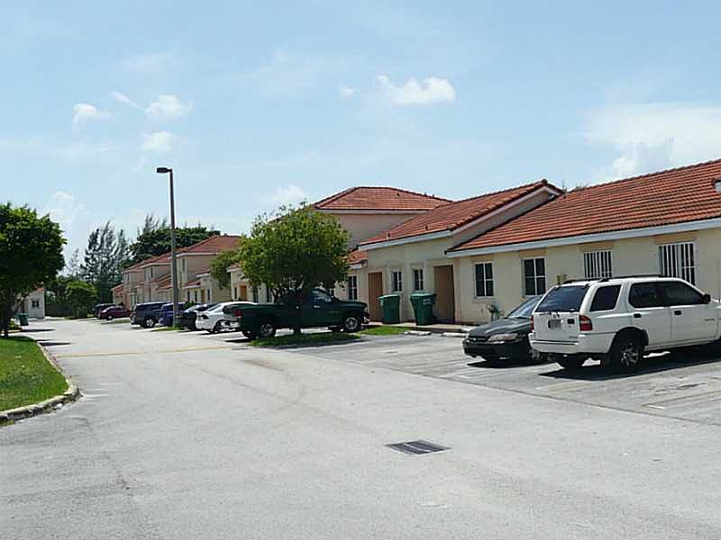 1st image of 420 NW 114th Ave Unit 102