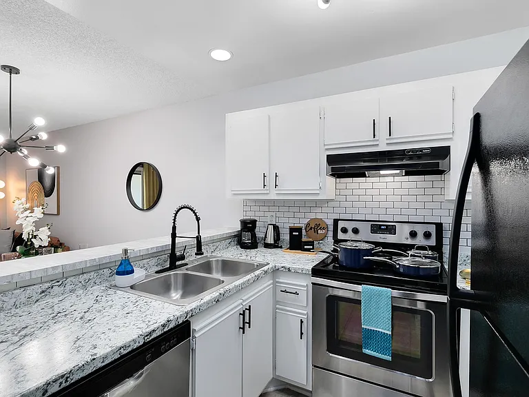Oasis - 3165 South St. — Photo 4